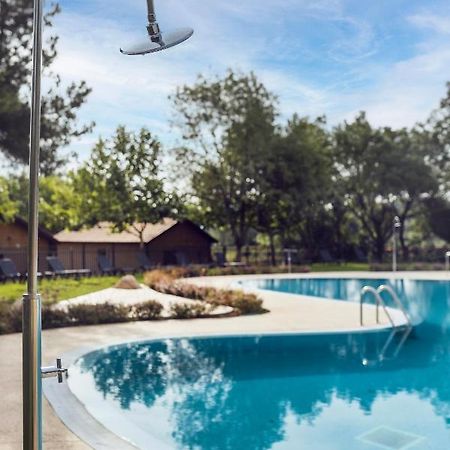 Wecamp Pirineos Hotel Boltana Luaran gambar