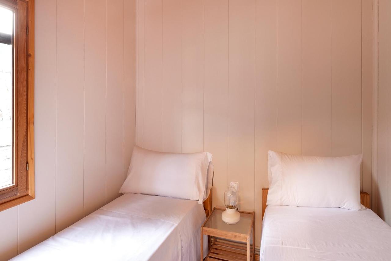 Wecamp Pirineos Hotel Boltana Luaran gambar