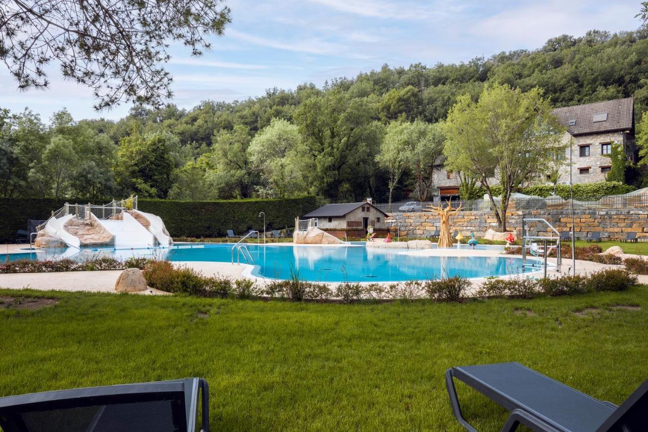 Wecamp Pirineos Hotel Boltana Luaran gambar