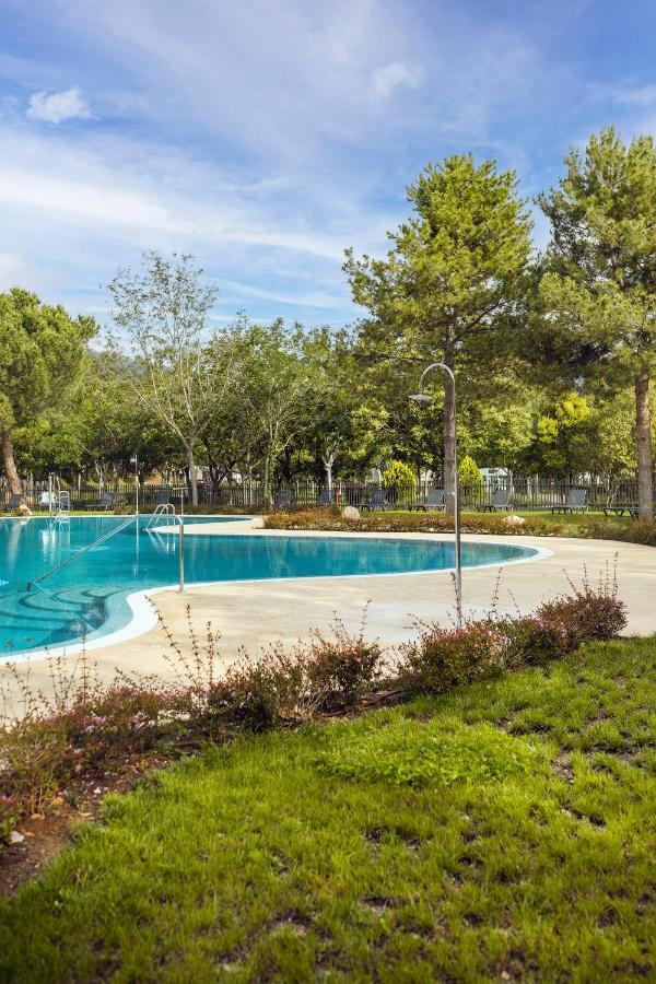 Wecamp Pirineos Hotel Boltana Luaran gambar
